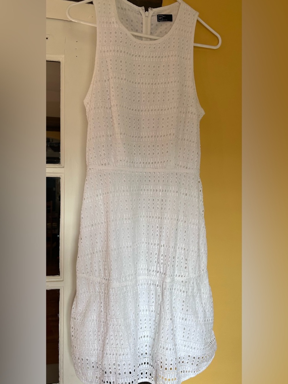 Gap white eyelet sleeveless dress, 4-Tall